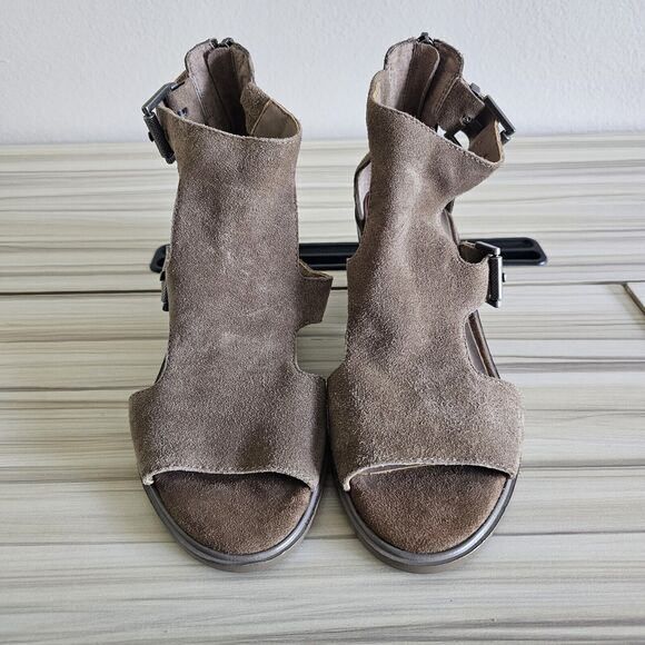 Nicole Jahida Tan Suede Leather Buckle Open Toe Sandals Size 7.5 - Picture 5 of 10